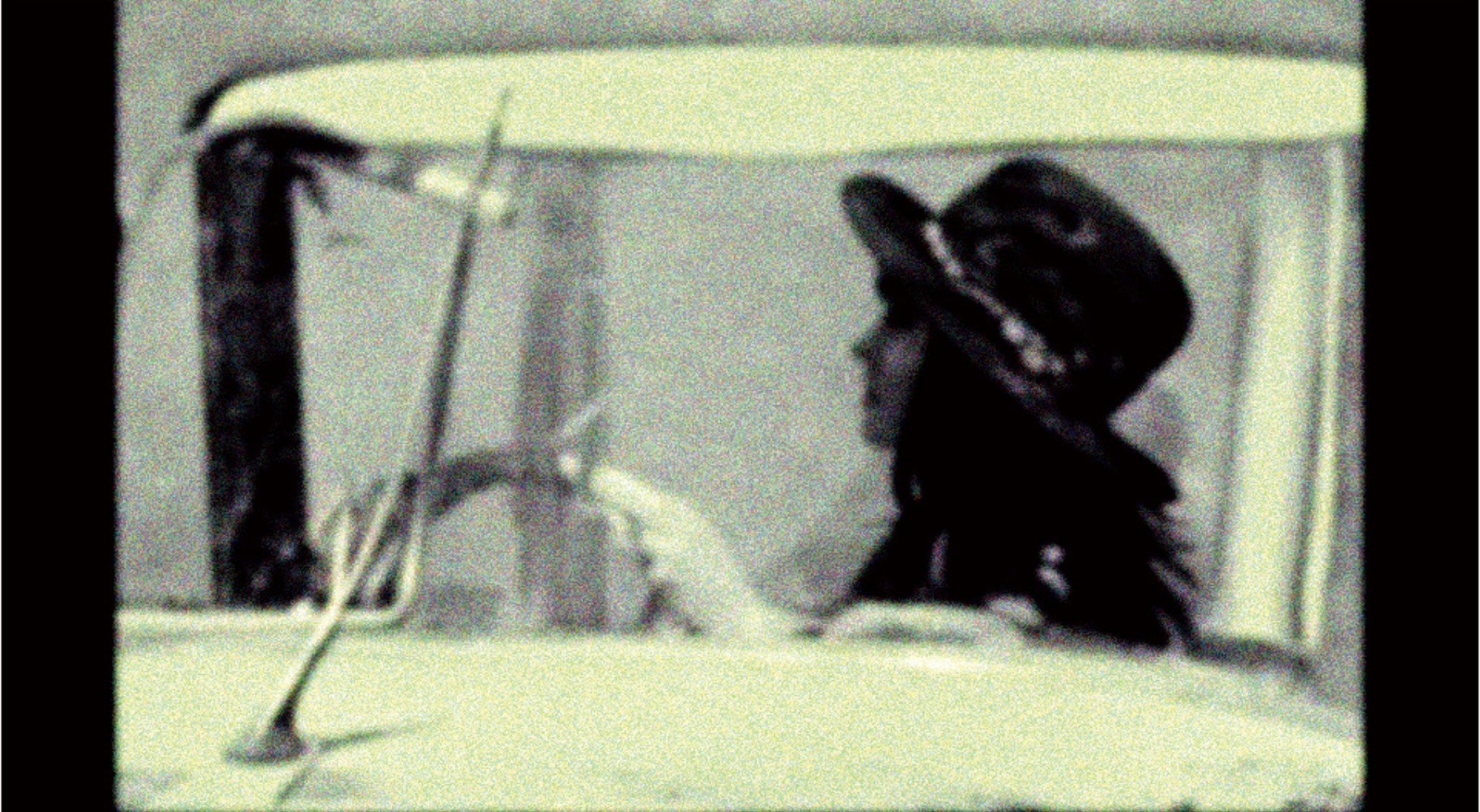 Still from How to escape from the accident scene